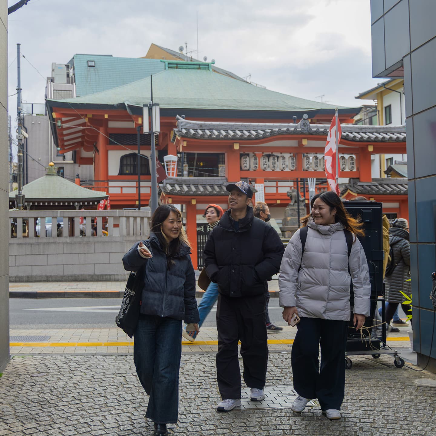 Move through the city at your own pace