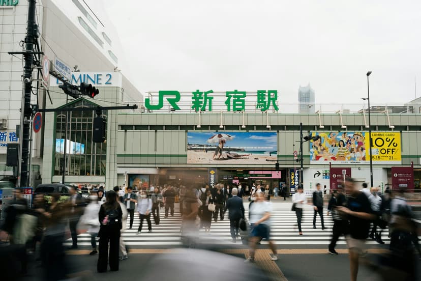 How to Navigate Shinjuku Station
